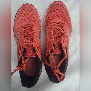 Mizuno Wave Riders Womens